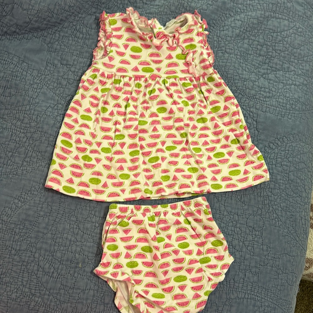 Kissy kissy watermelon diaper set perfect condition no stains rips or holes